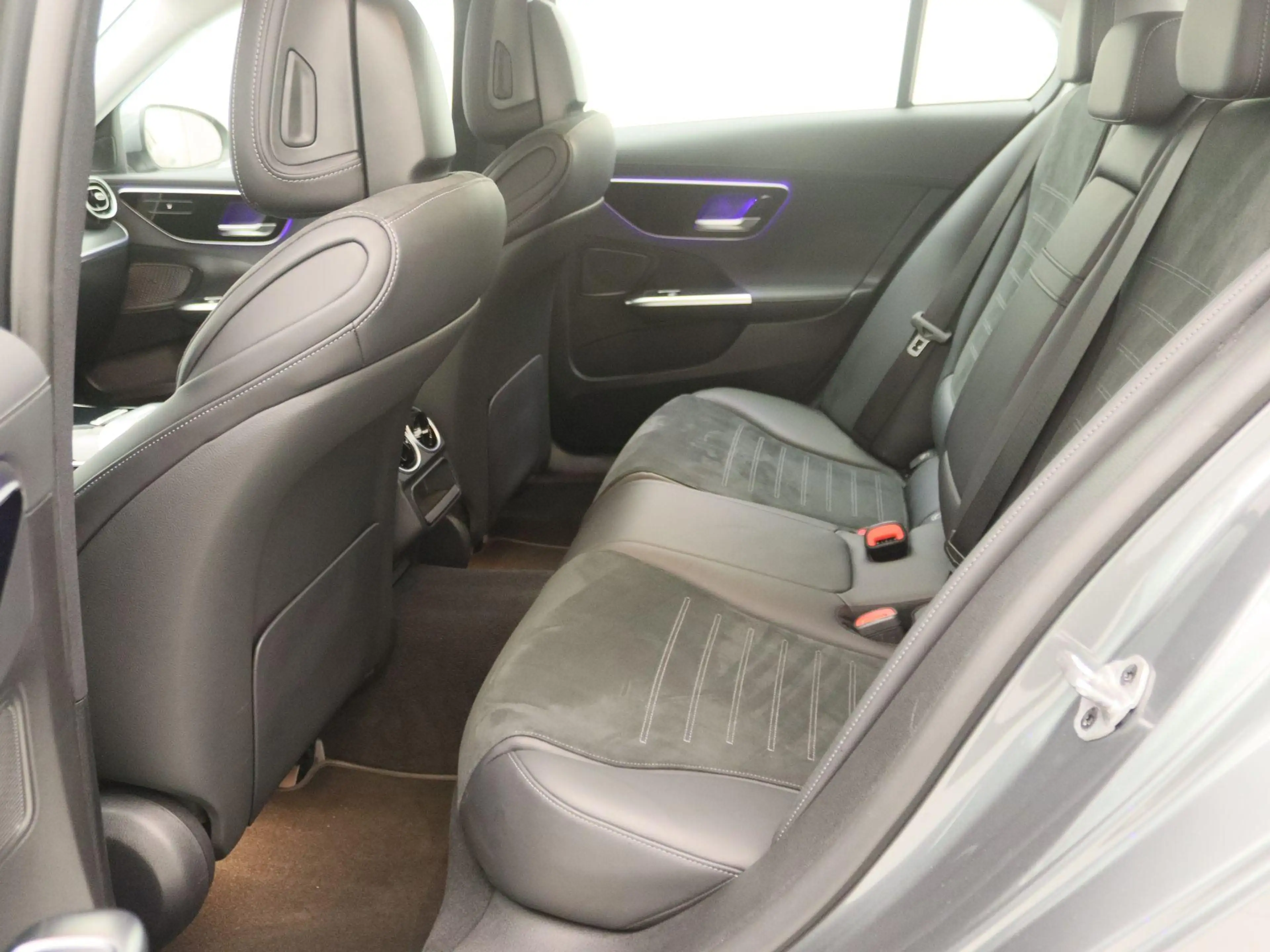 Mercedes-Benz C 180 AMG Line | Climate control | Navigatie systeem | D — photo 12