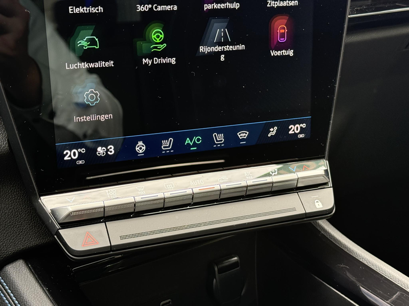 Renault Austral 1.2 E-Tech full hybrid 200 iconic esprit Alpine | — photo 13