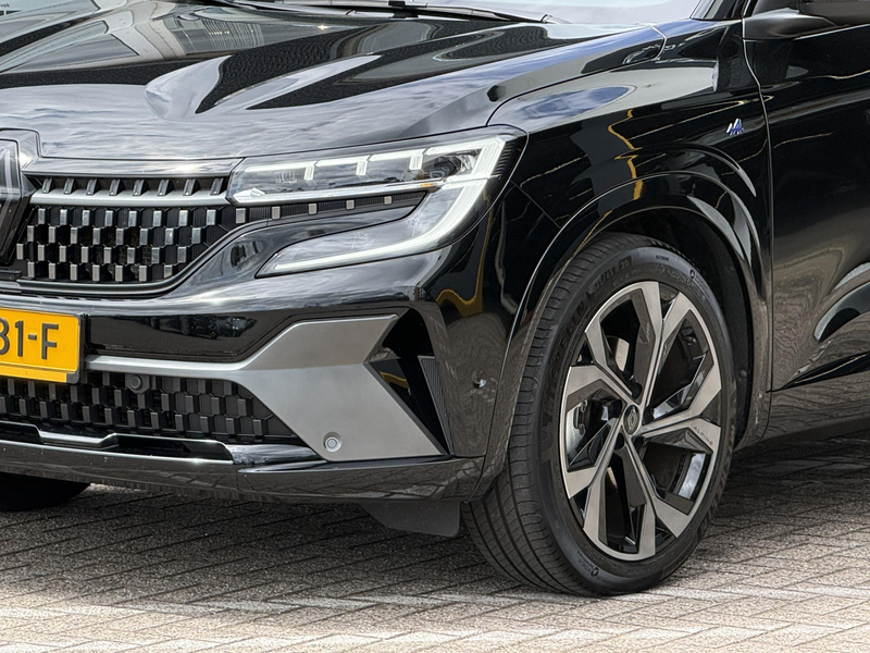 Renault Austral 1.2 E-Tech full hybrid 200 iconic esprit Alpine | — photo 17