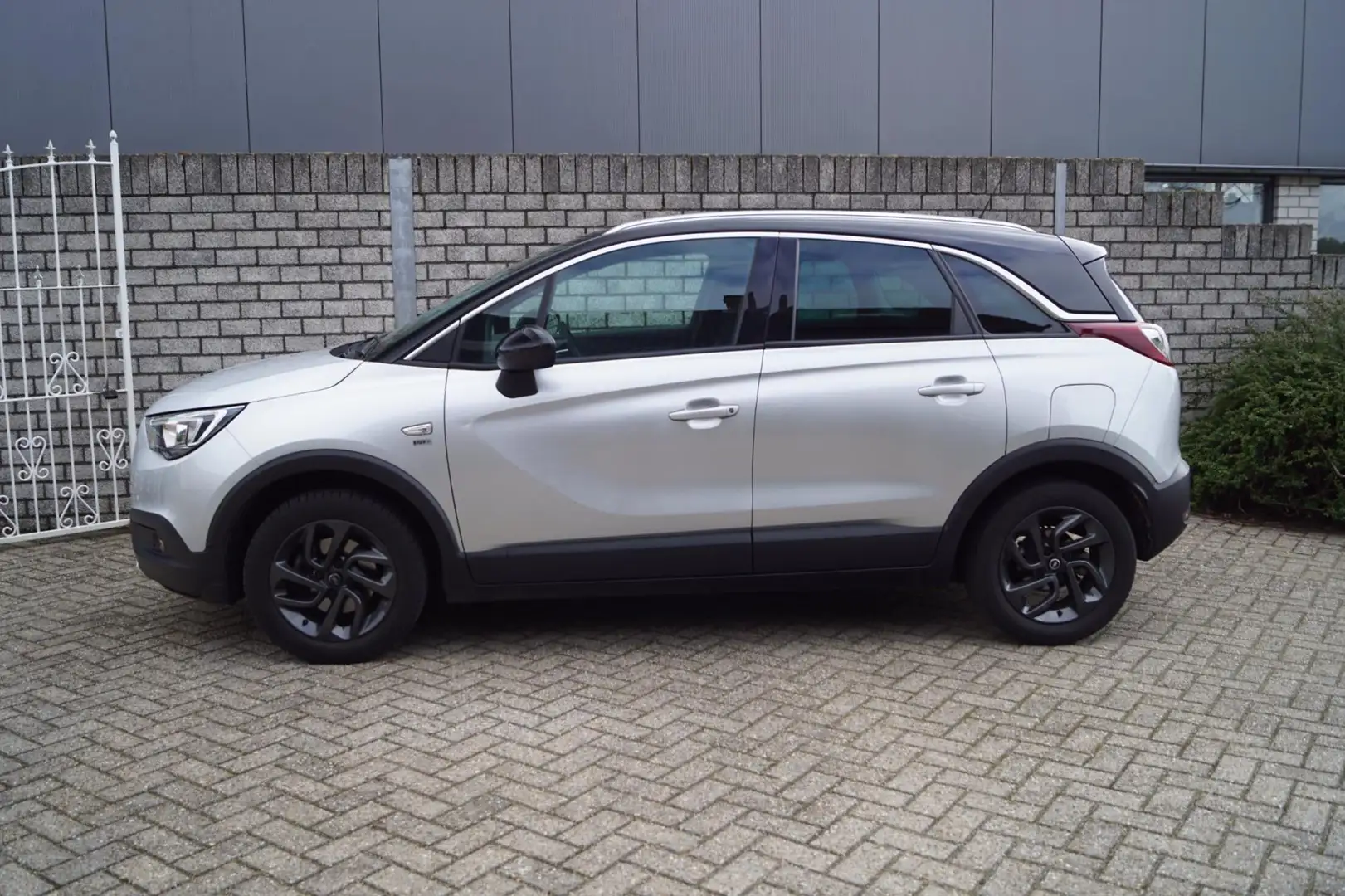 Opel Crossland X 1.2 Turbo 120 Jaar Edition Autom Navi Camera 180 C Grijs - 2