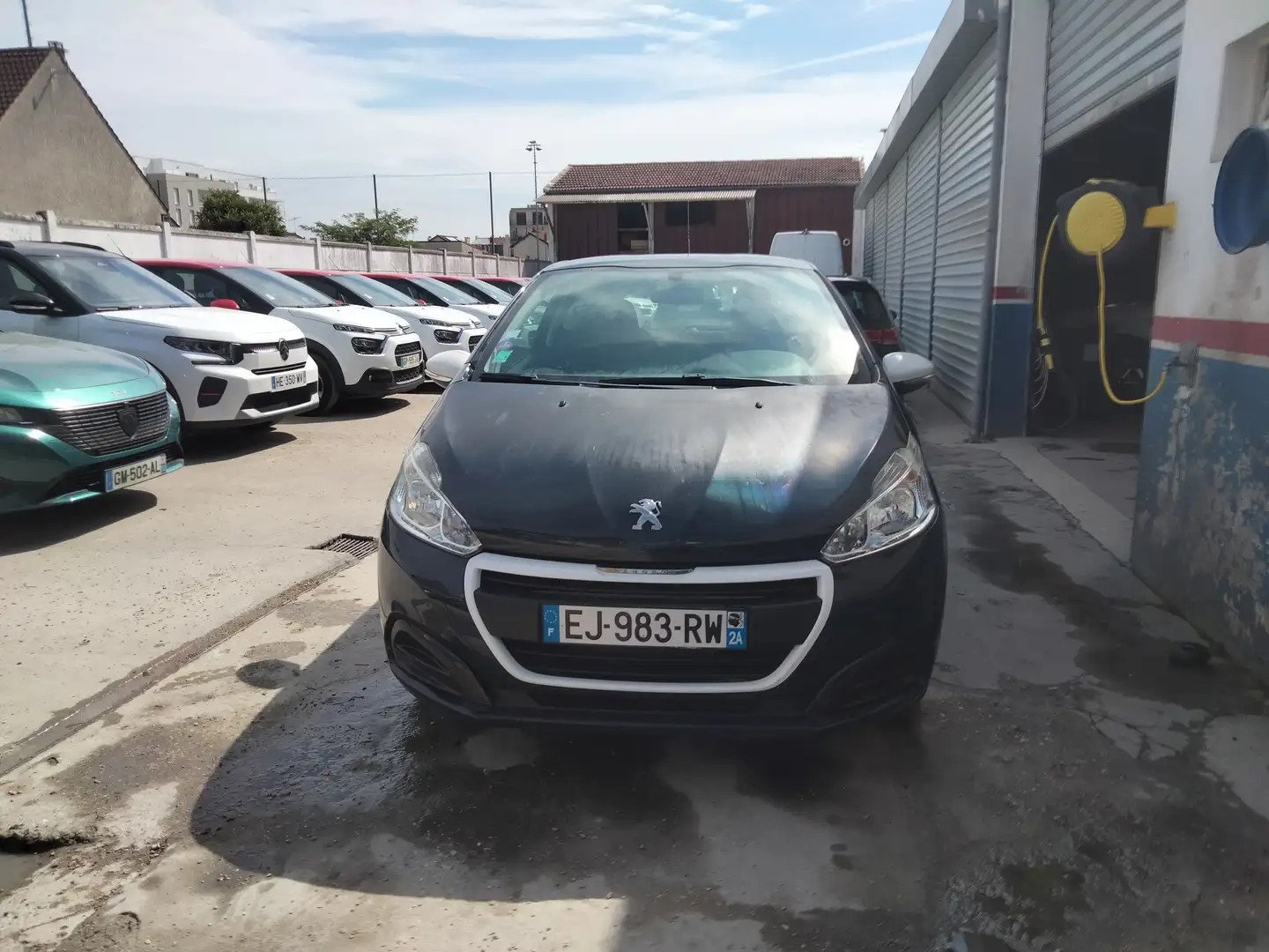 Peugeot 208 1.2 PureTech 68ch BVM5 Access Grijs - 1