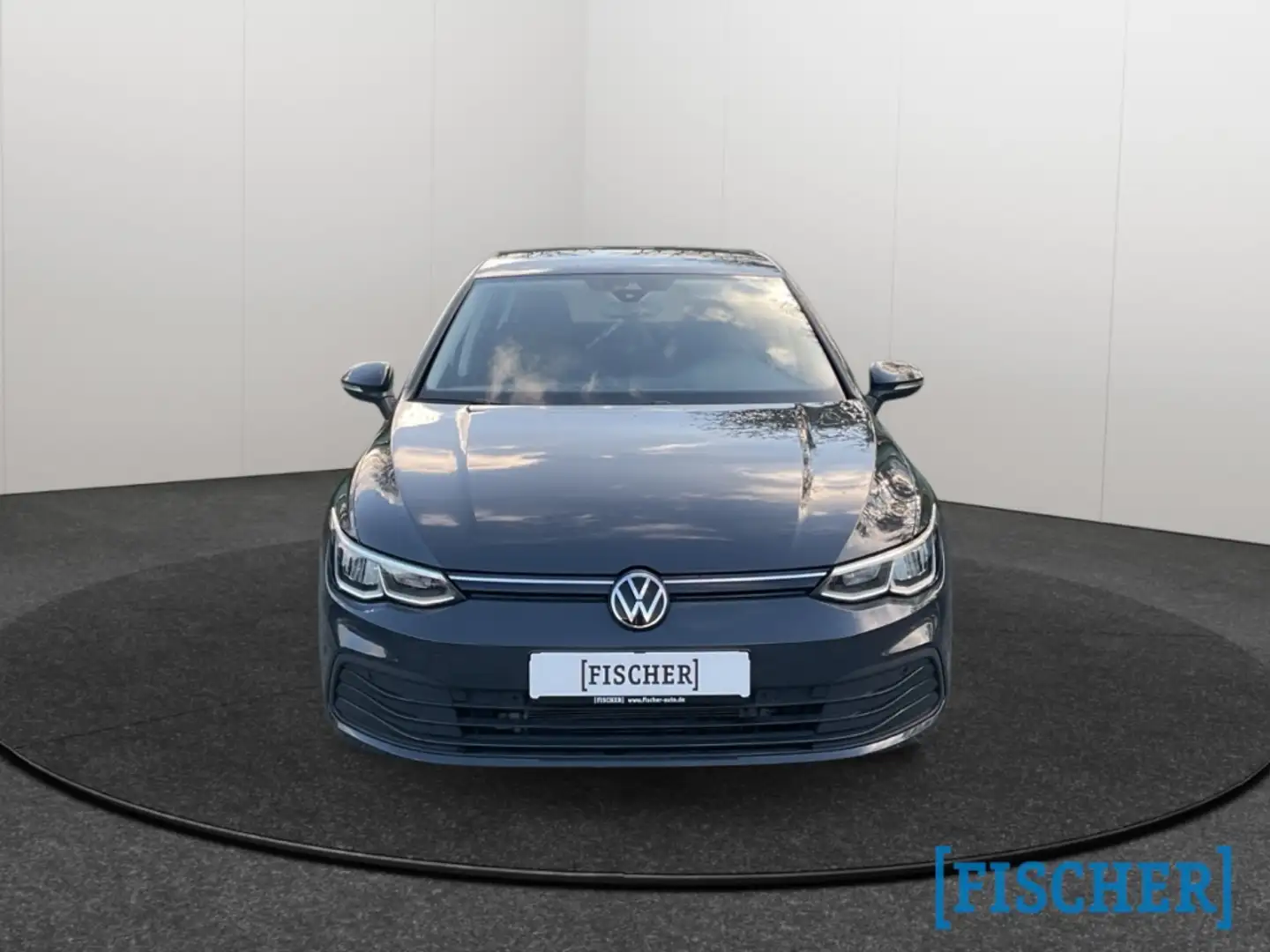 Volkswagen Golf VIII 2.0TDI Life LED Navi Rear View ACC DAB Carpla Grau - 2