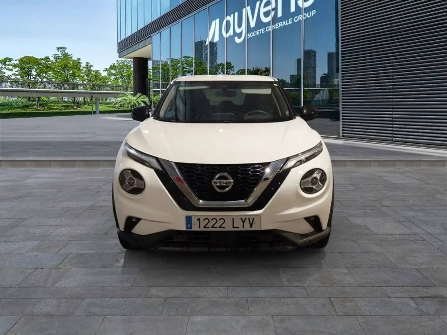 Nissan Juke 1.0 DIG-T Kiiro 4x2 114 - 2