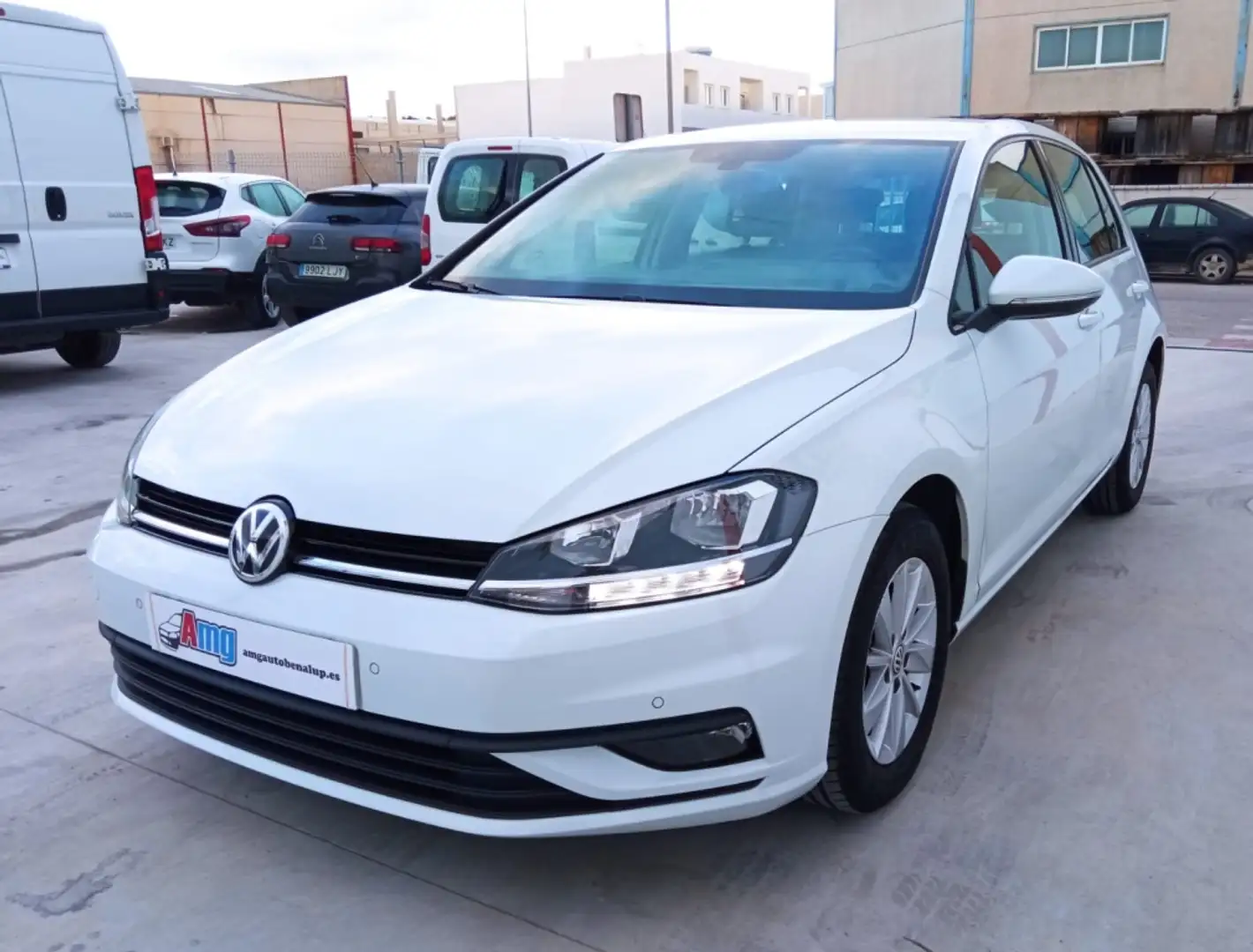 Volkswagen Golf 1.6TDI Last Edition 85kW Blanco - 1