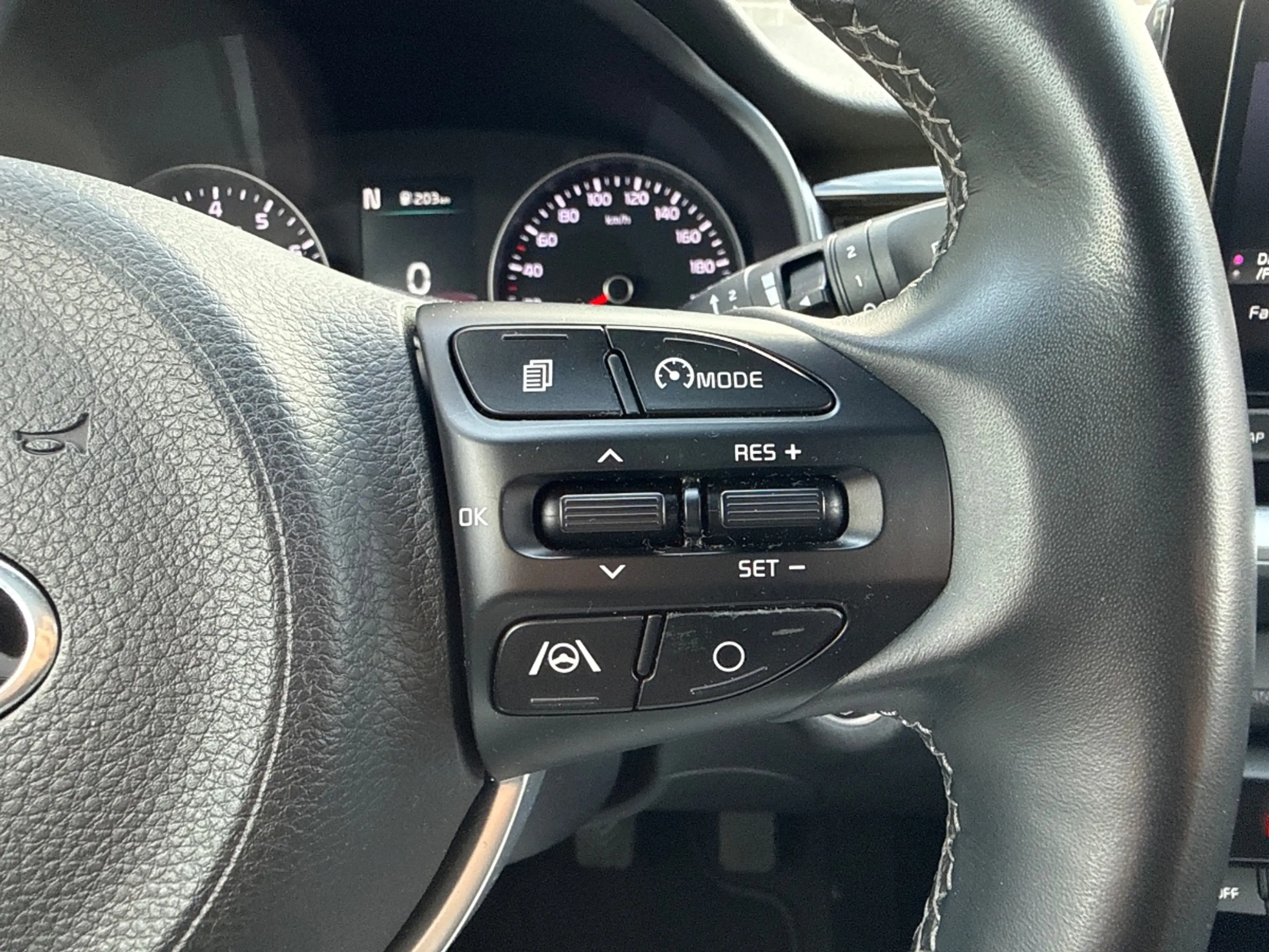 Kia Stonic 1.0 T-GDi MHEV DynamicPlusLine |DEALER ONDERHOUDEN — photo 10