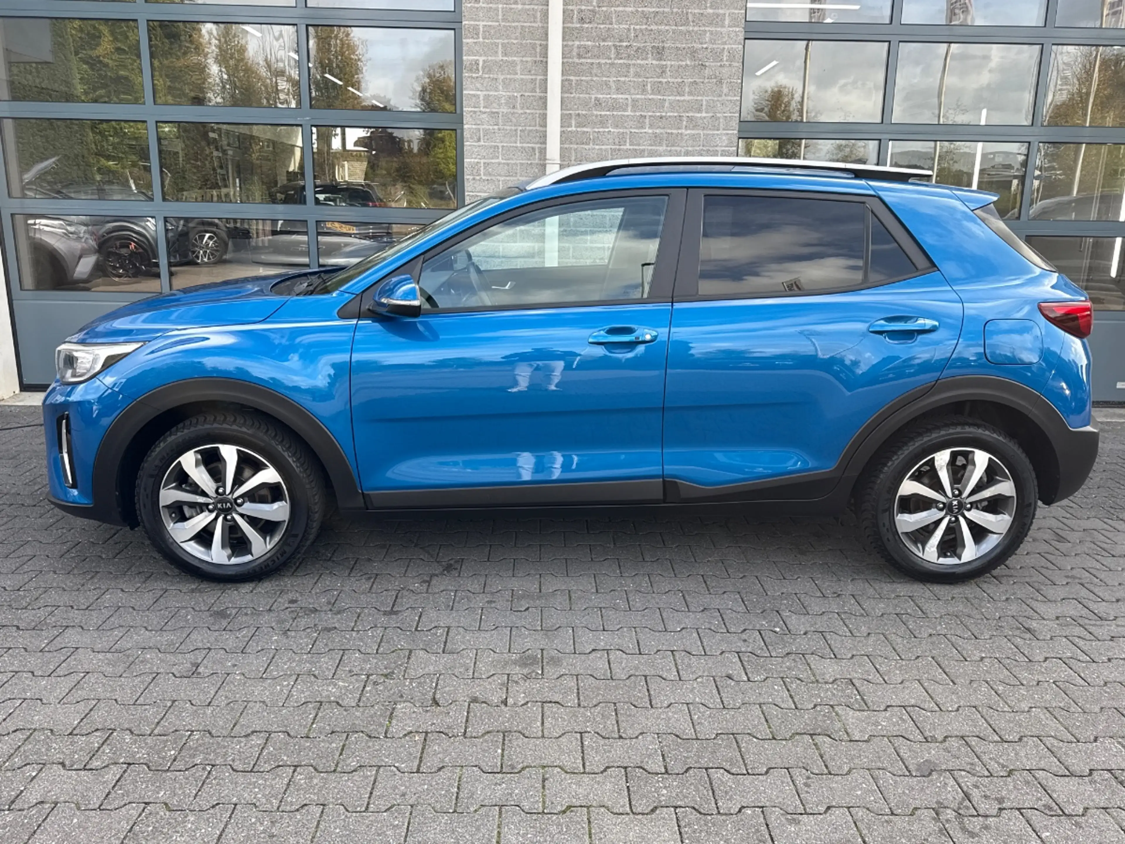 Kia Stonic 1.0 T-GDi MHEV DynamicPlusLine |DEALER ONDERHOUDEN — photo 2