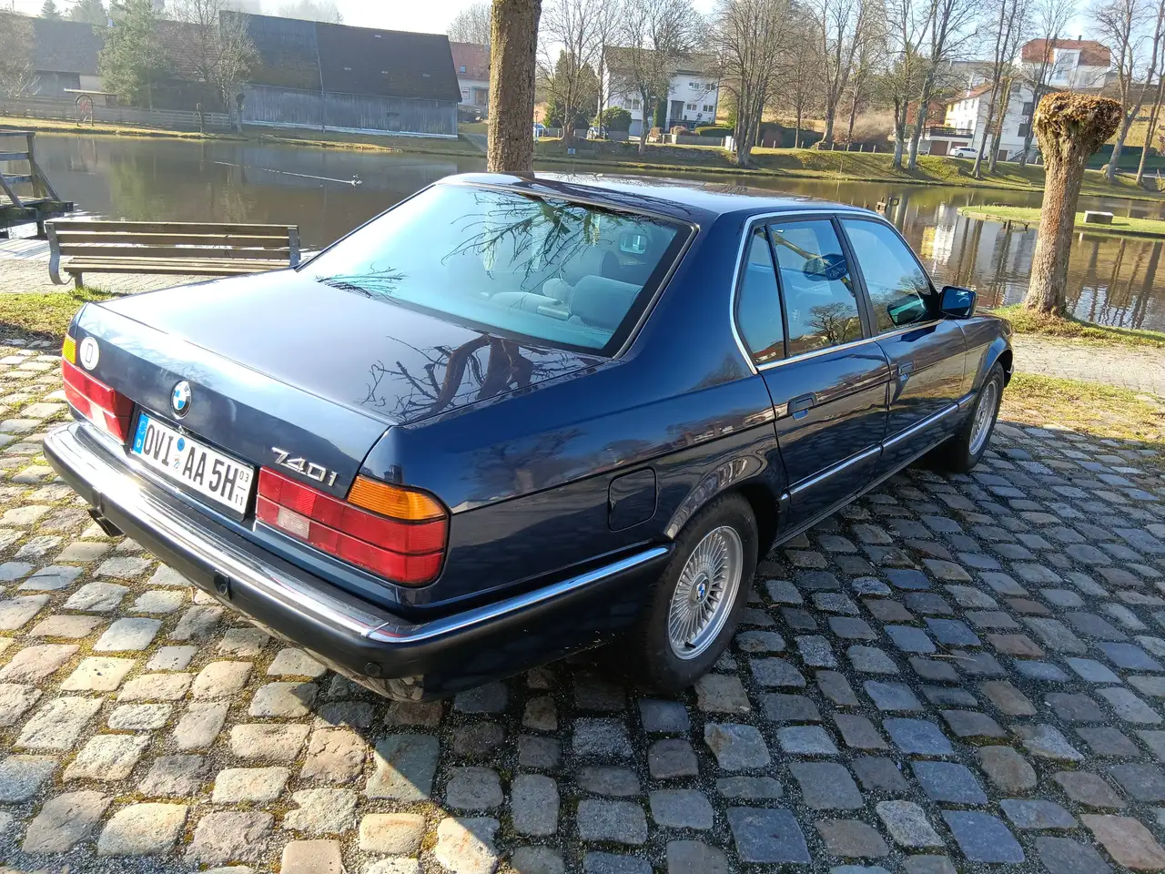 BMW 740i V8, foto 10