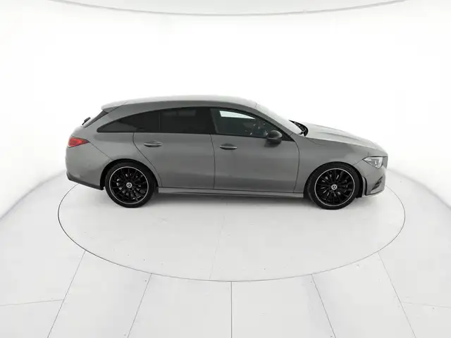 Mercedes-Benz Cla view 5