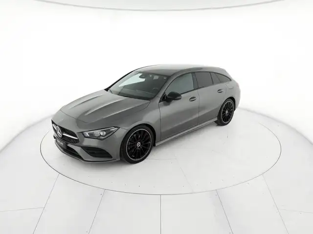Mercedes-Benz Cla view 2
