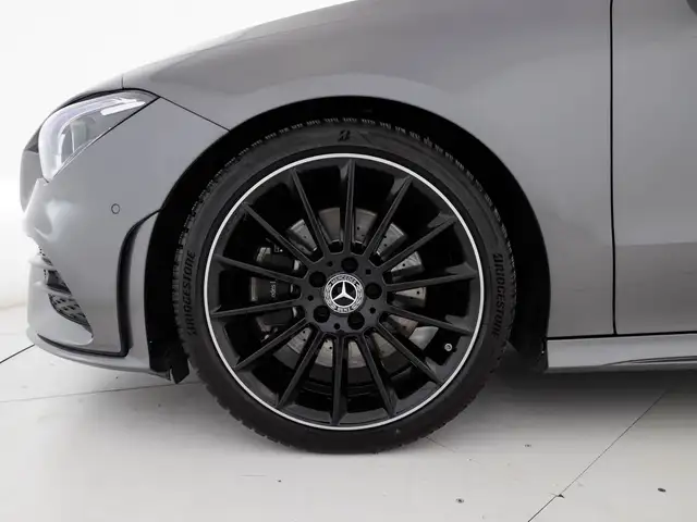 Mercedes-Benz Cla view 7