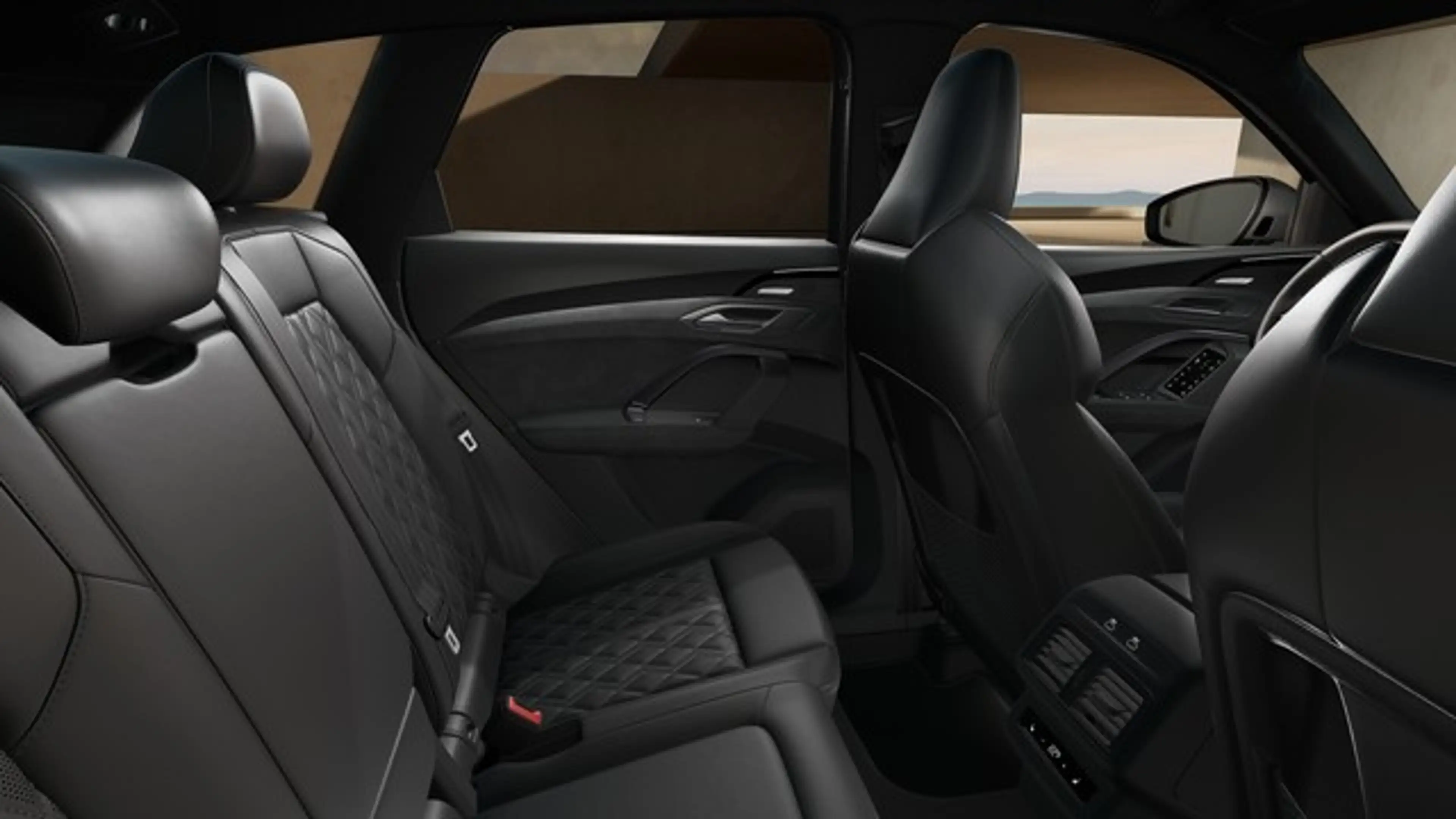 Audi SQ5 SUV TFSI LM21 B&O AHK ACC HuD Tech Pro Matrix LED — photo 12