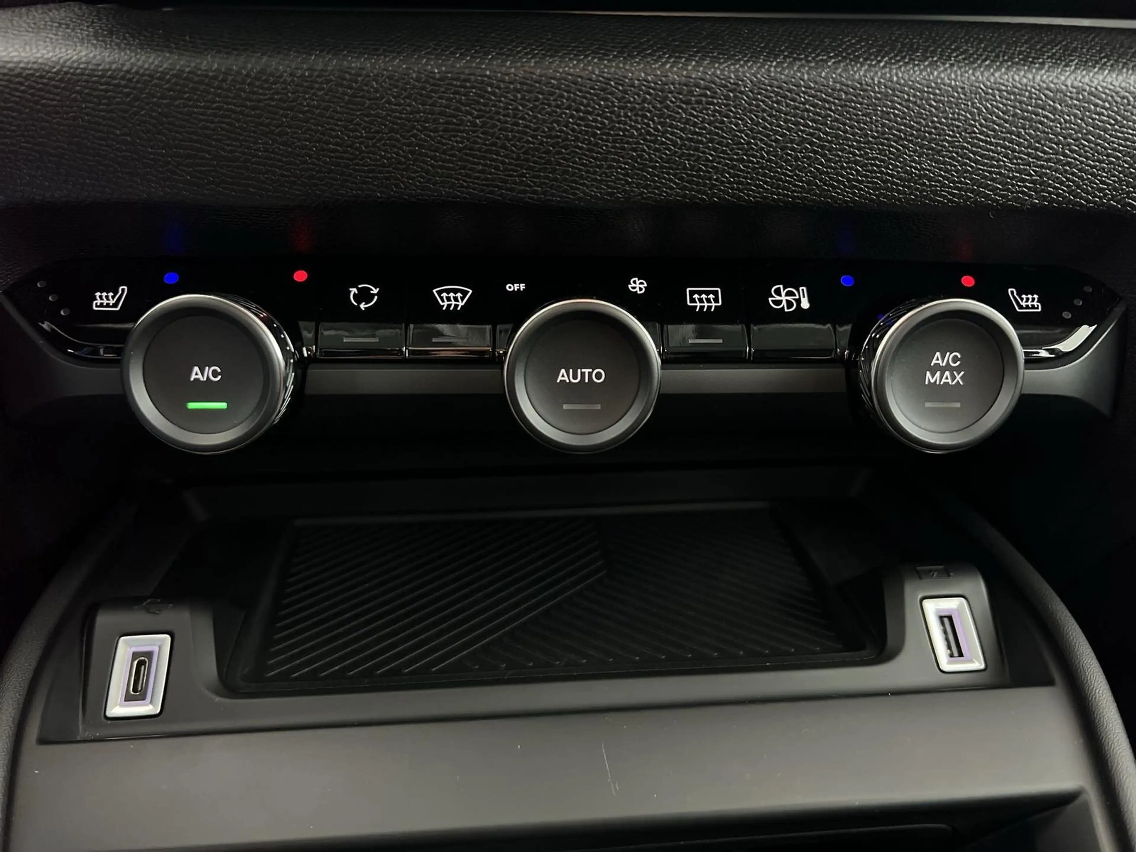 Citroen E-C4 Electric C4 Lim. ë- Feel*SHZ*LKH*RFK*uvm — photo 14