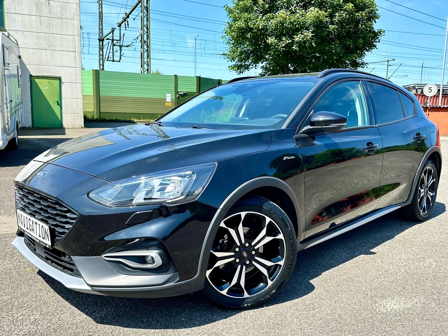Ford Focus Active neue 18 Zoll GJR Noir - 1