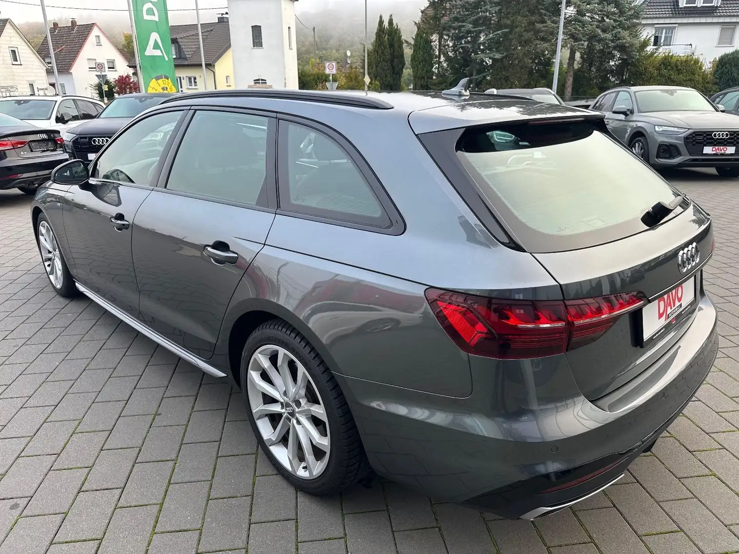 Audi A4 Avant 35 TDI S line sport/AHK/LED Grau - 2