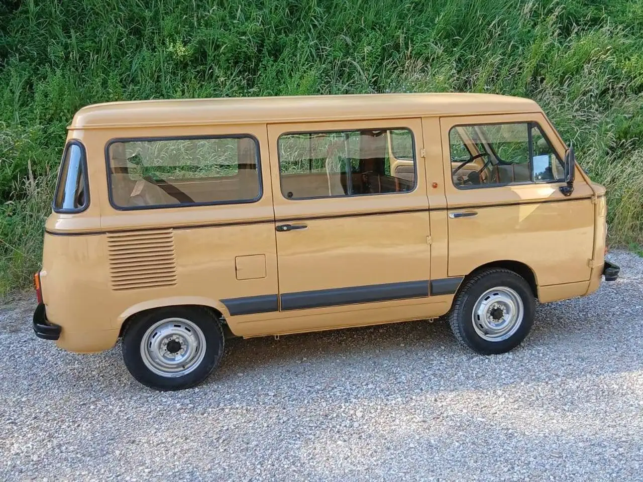 Fiat 900 T, foto 3