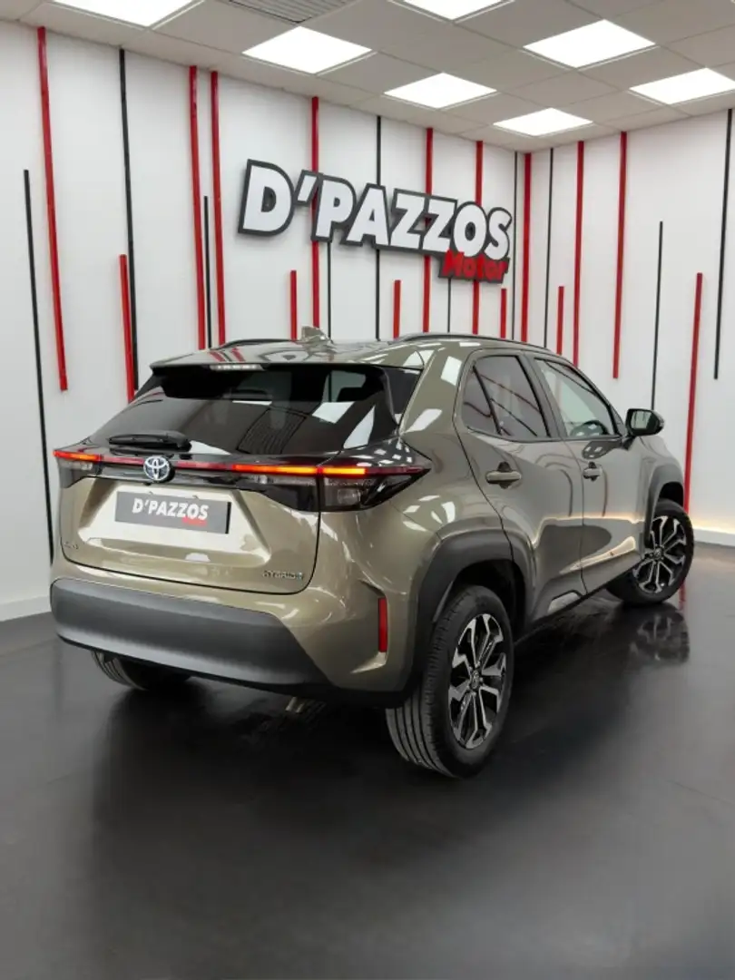 Toyota Yaris Cross 120H Style Verde - 2