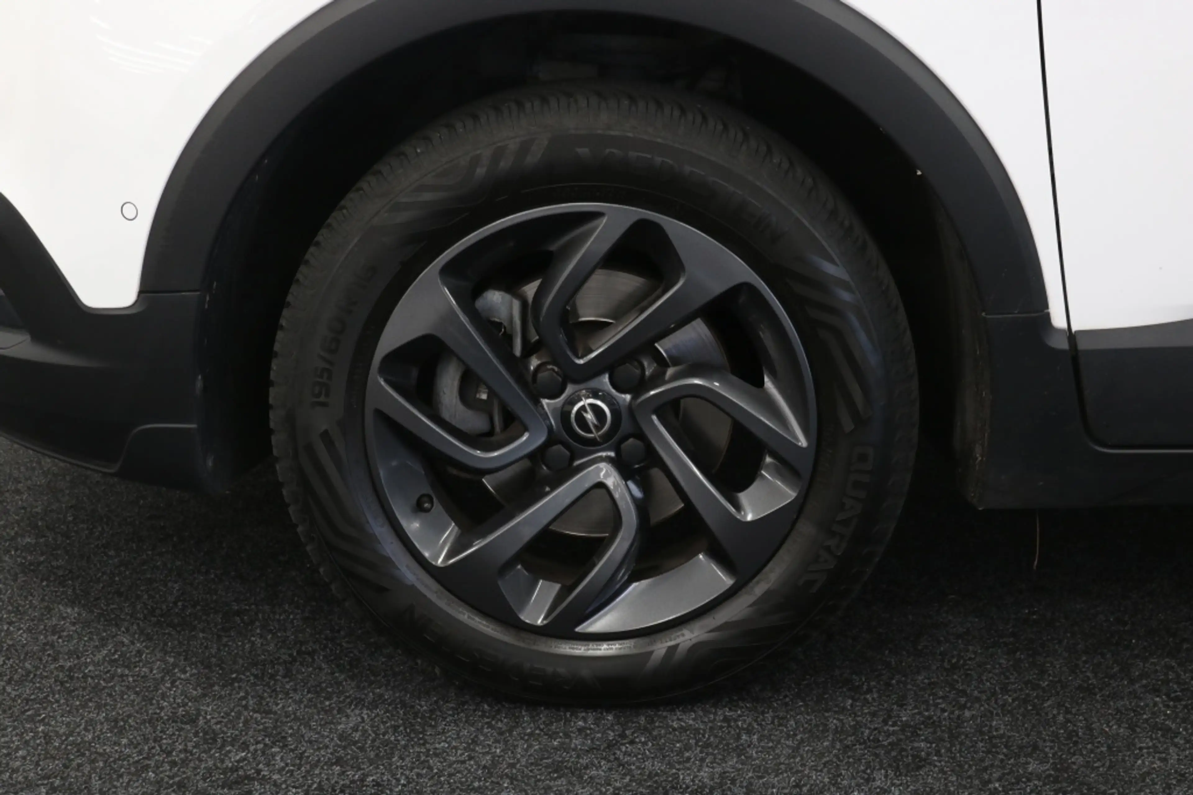 Opel Crossland X 1.2 Turbo Innovation (+ Trekhaak) — photo 11