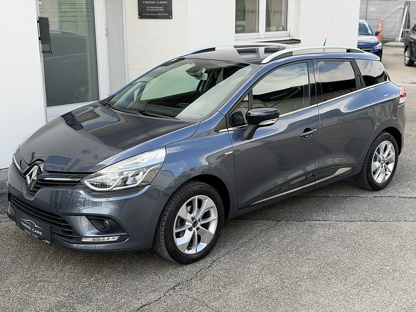 Renault Clio Grandtour 1,2 16V 75 Limited | Navi | Tempomat ... Grau - 1