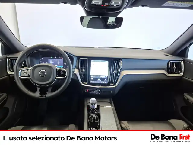 Volvo V60 view 8