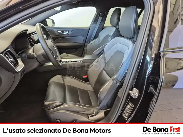 Volvo V60 view 6
