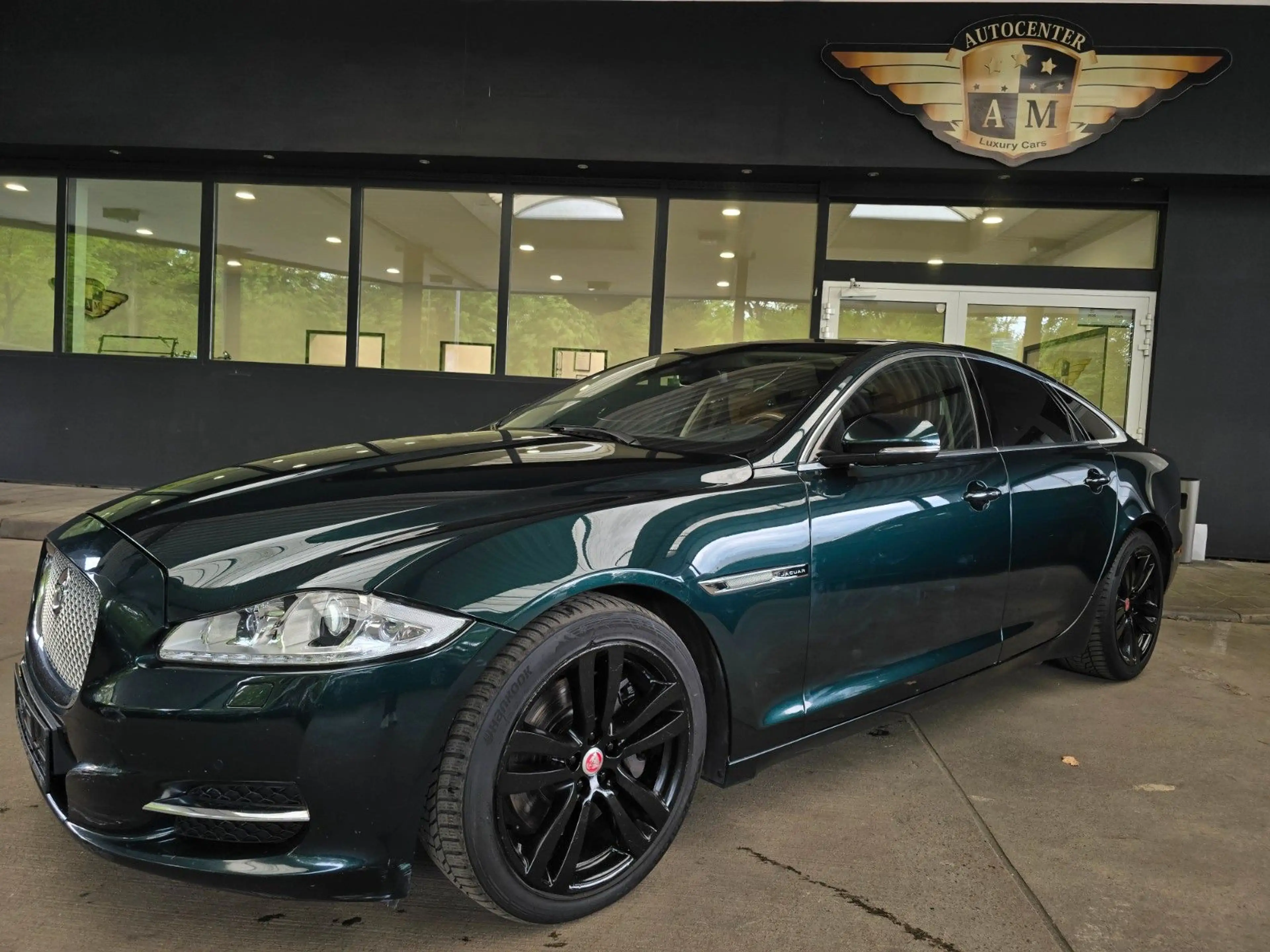 Jaguar XJ 30d Portfolio LEDER/Meridian/Panorama/19"