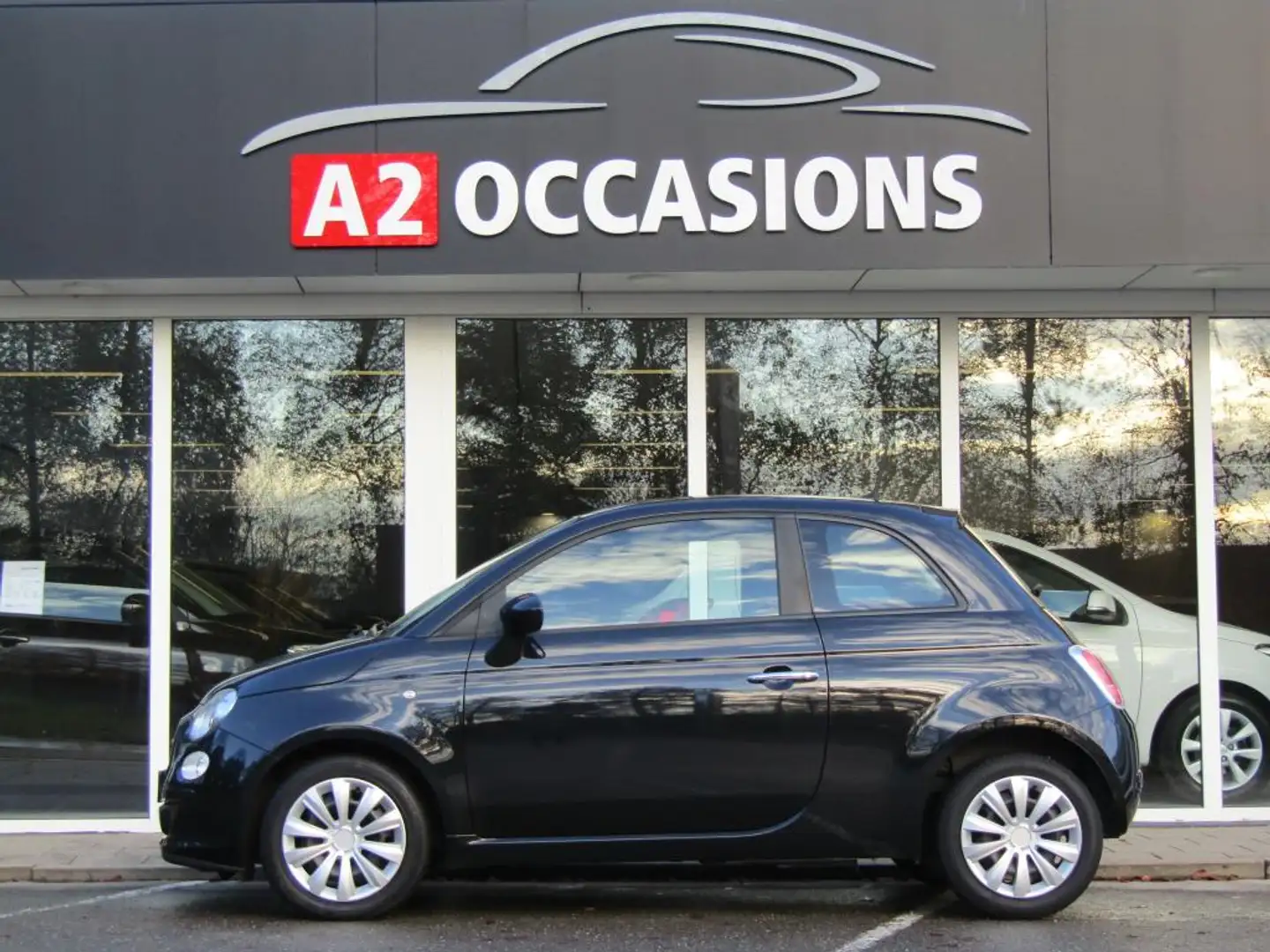 Fiat 500 1.0 TwinAir Airco/Elek. ramen/CV met afstandsbedie Zwart - 2