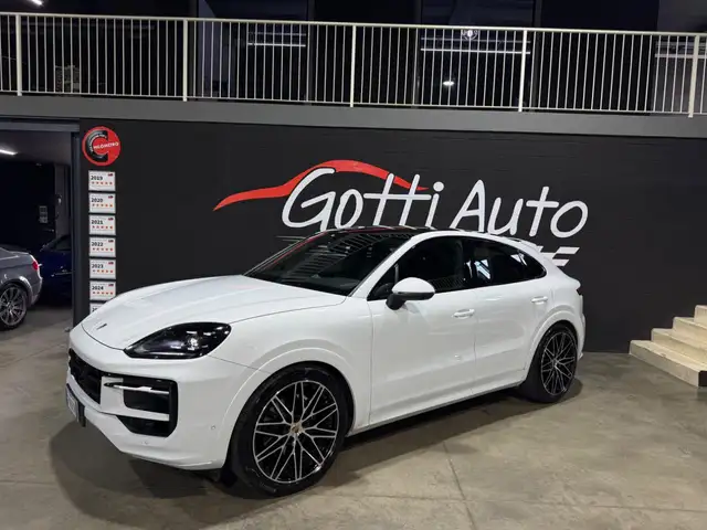 2023 Porsche Cayenne in White for sale