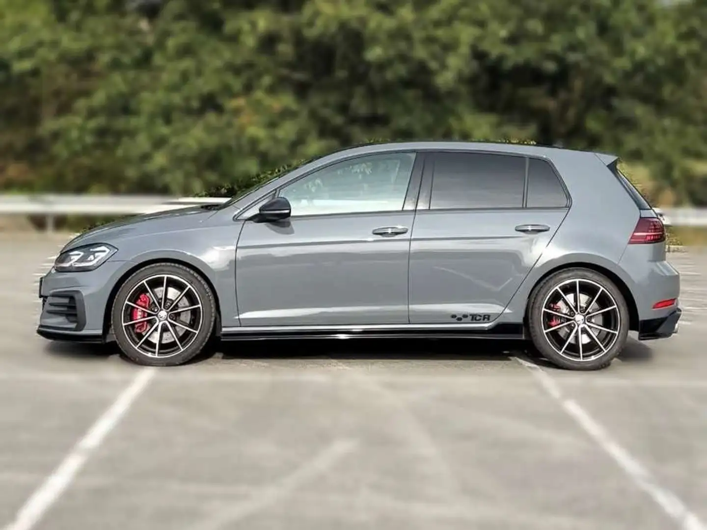 Volkswagen Golf GTI 2.0 TSI TCR DSG7 213kW Gris - 2