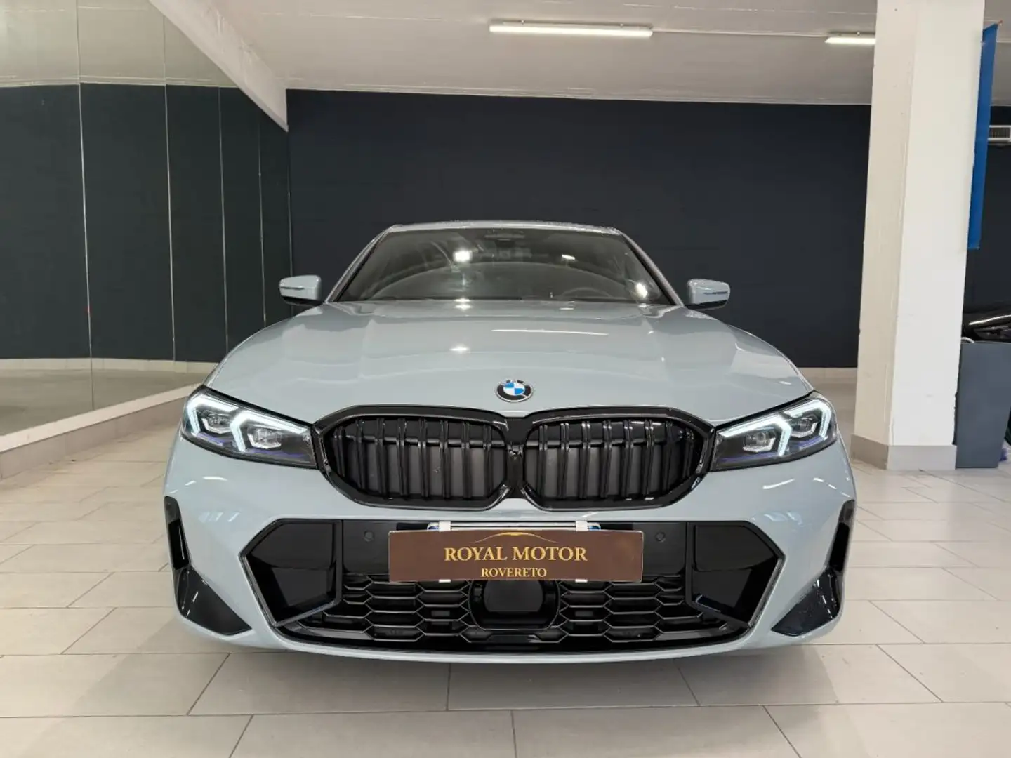 BMW 320 d 48V xDrive Msport Pro AZIENDALE !!! Gris - 2