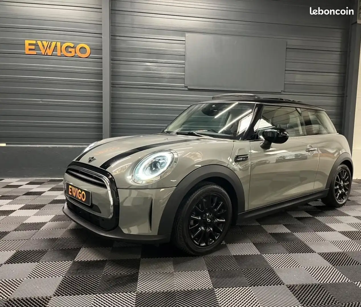 MINI Cooper 1.5 135 FINITION CAMDEN ENTRETIEN Grau - 1