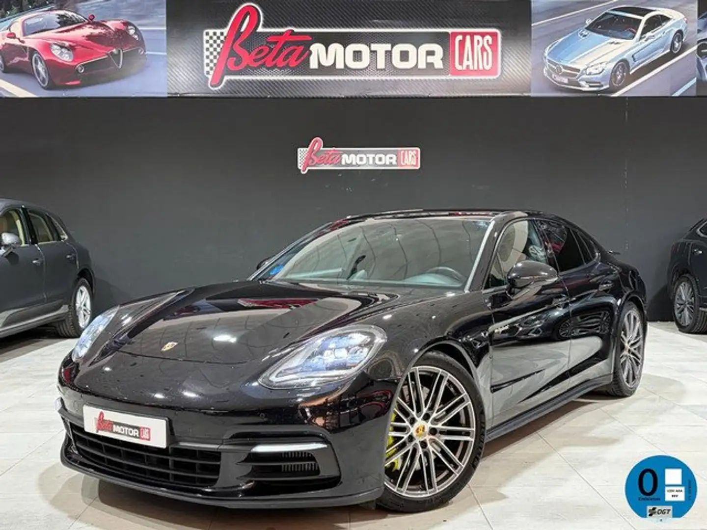 Porsche Panamera 4 e-Hybrid Negro - 1