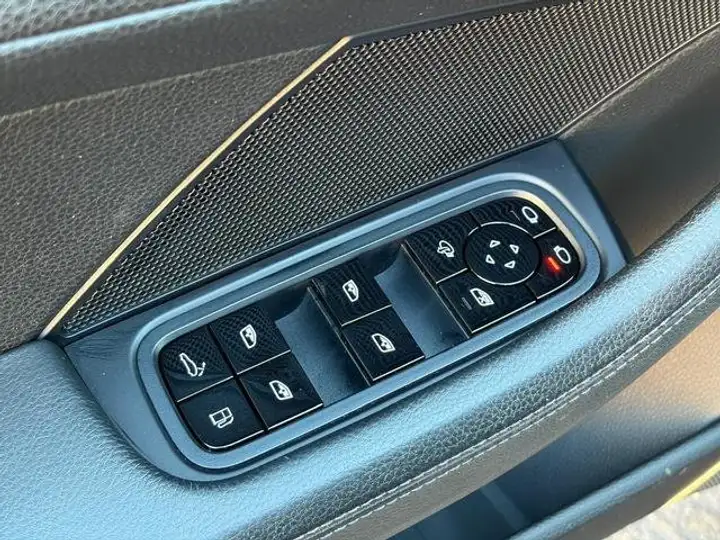 Porsche Panamera 4 E-Hybrid 2017, foto 87