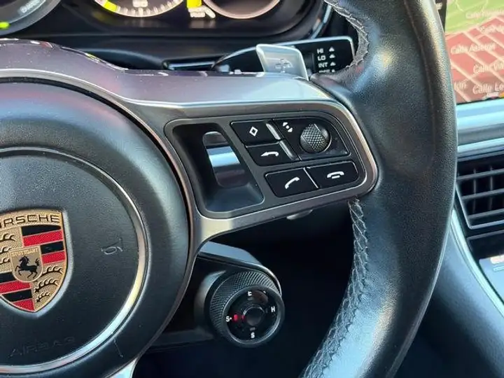 Porsche Panamera 4 E-Hybrid 2017, foto 82