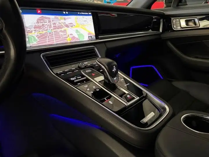 Porsche Panamera 4 E-Hybrid 2017, foto 90