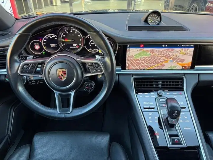 Porsche Panamera 4 E-Hybrid 2017, foto 61