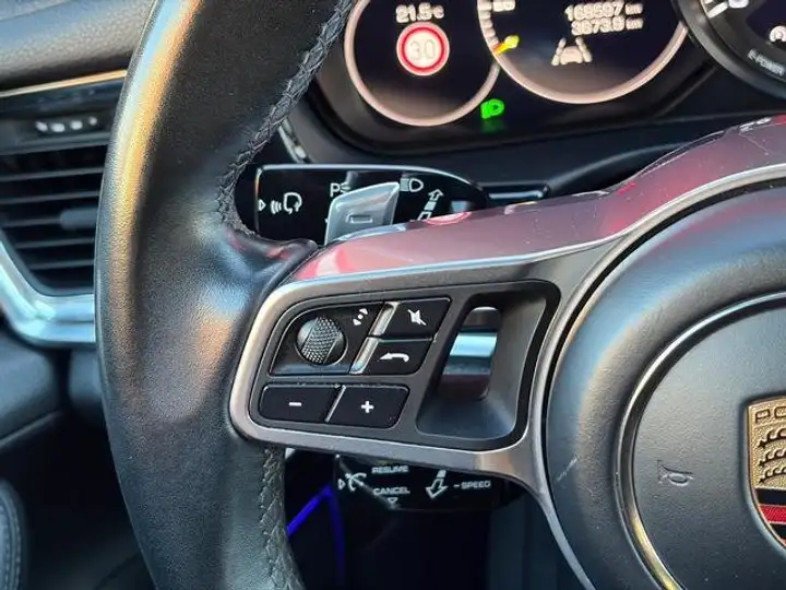 Porsche Panamera 4 E-Hybrid 2017, foto 81
