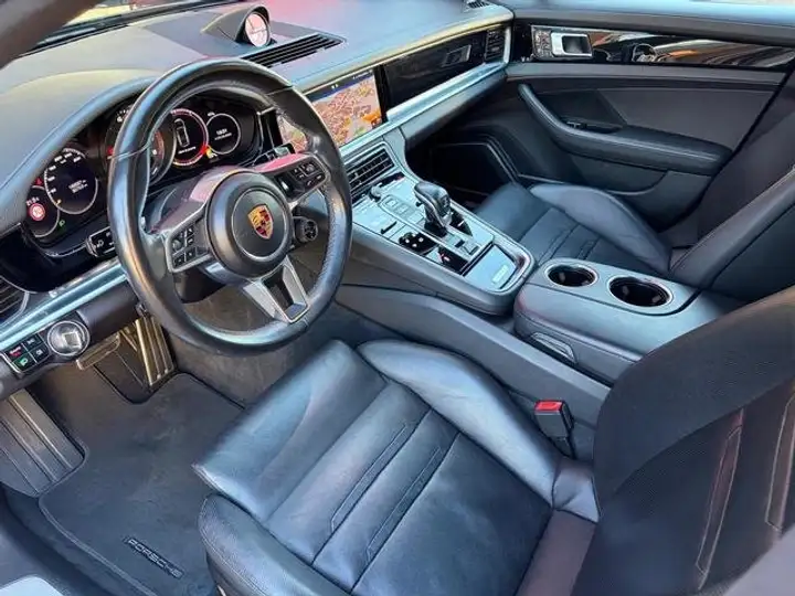Porsche Panamera 4 E-Hybrid 2017, foto 59
