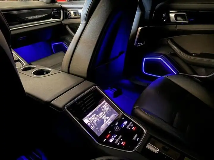 Porsche Panamera 4 E-Hybrid 2017, foto 91