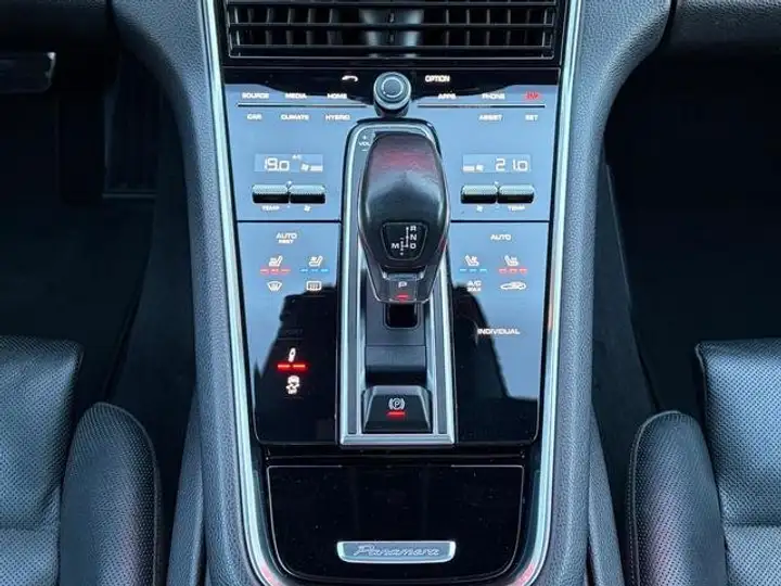 Porsche Panamera 4 E-Hybrid 2017, foto 75