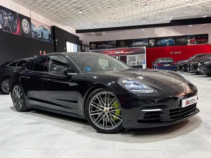 Porsche Panamera 4 E-Hybrid 2017, foto 51