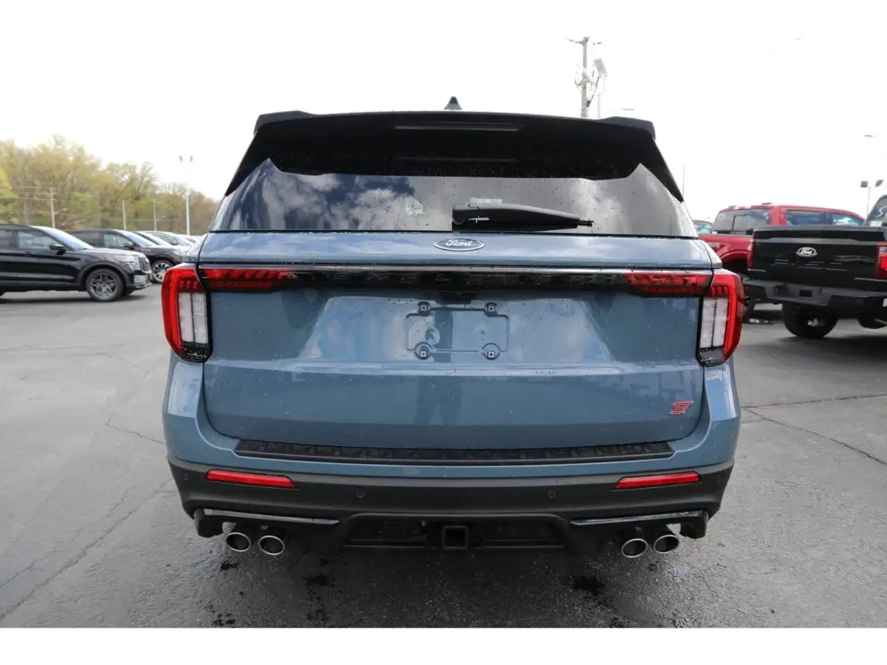 Ford Explorer снимка Ford Explorer