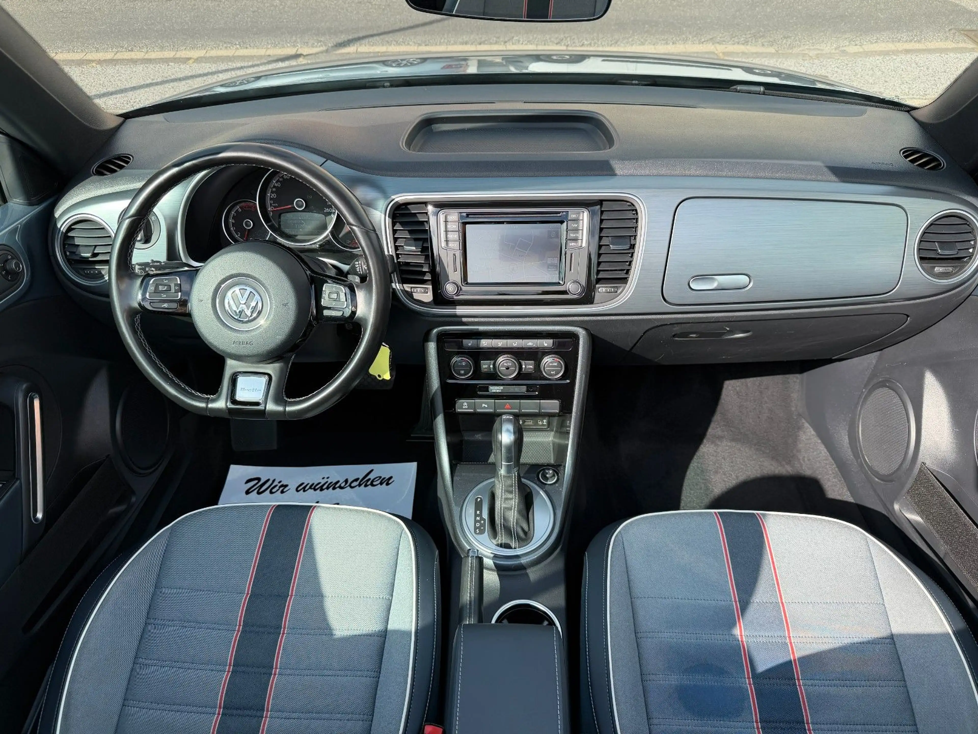 Volkswagen Beetle Cabriolet SONDERM. DENIM AUTOM. SCHECKH. — photo 14