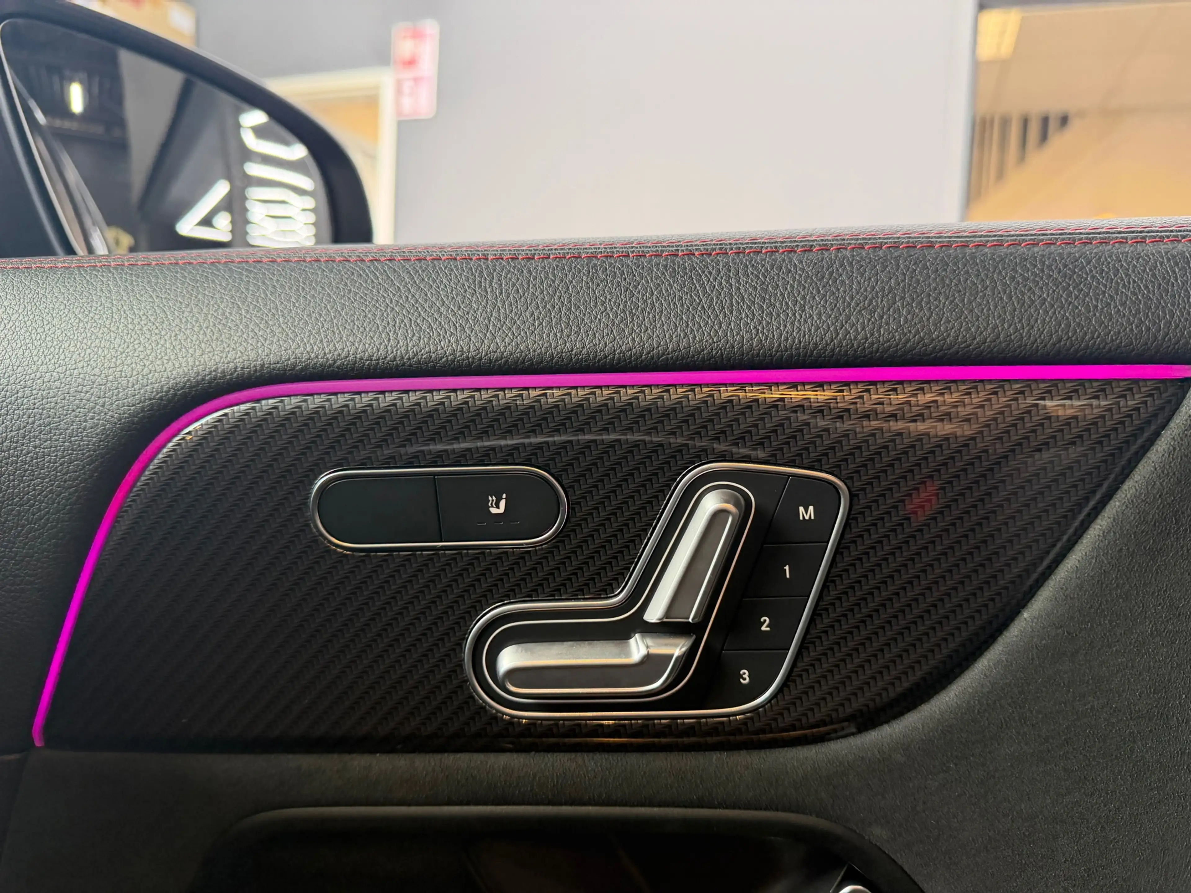 Mercedes-Benz GLA 180 AMG NIGHT PAKKET ACC-PANO-CARPLAY-CAM — photo 15