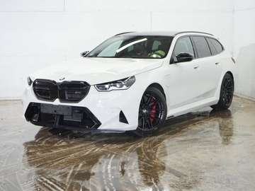 Touring ab 1,99% eff. / Driving+Parkingassist B/W