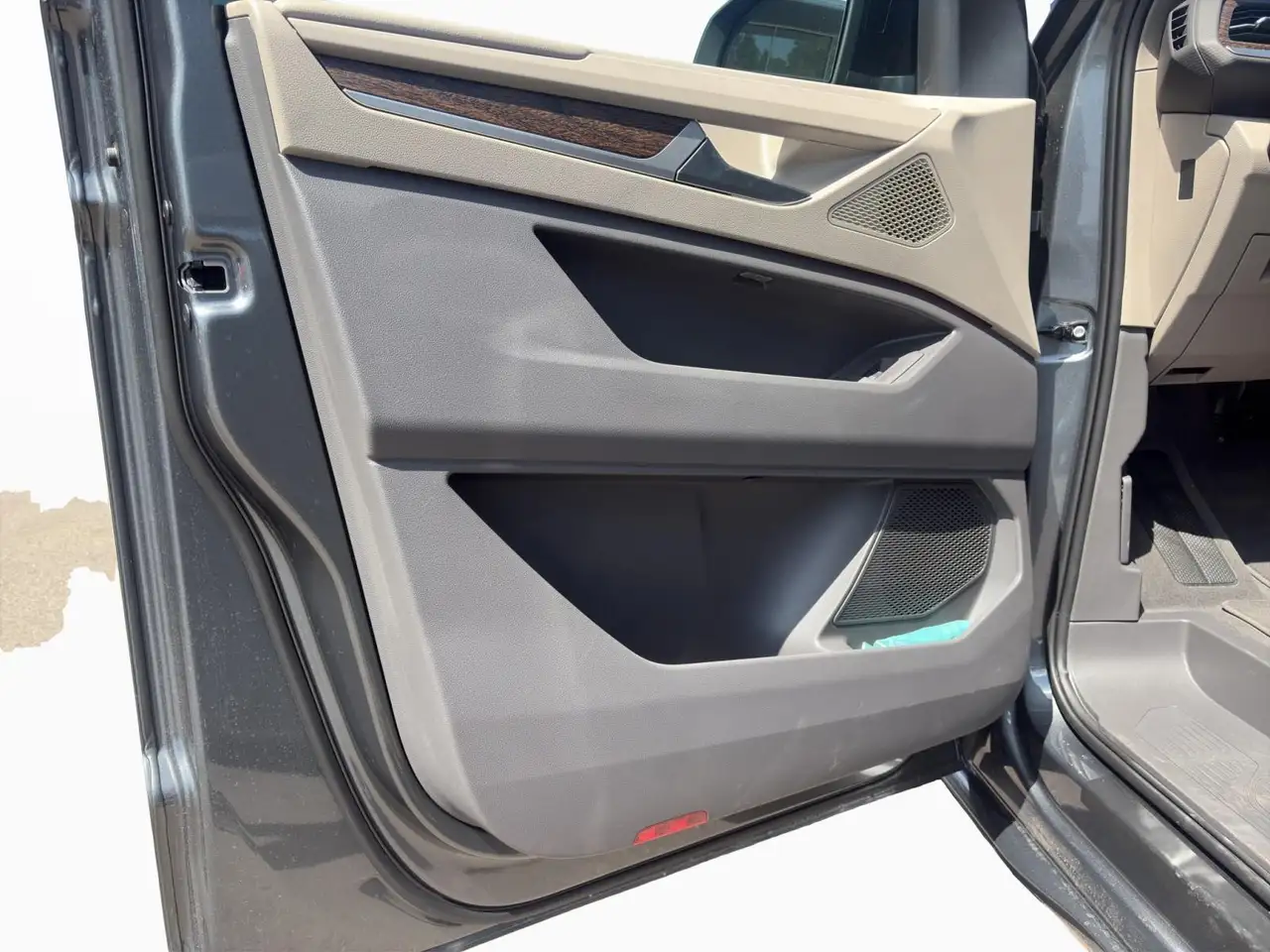 Volkswagen T7 Multivan 2026 — фото 13