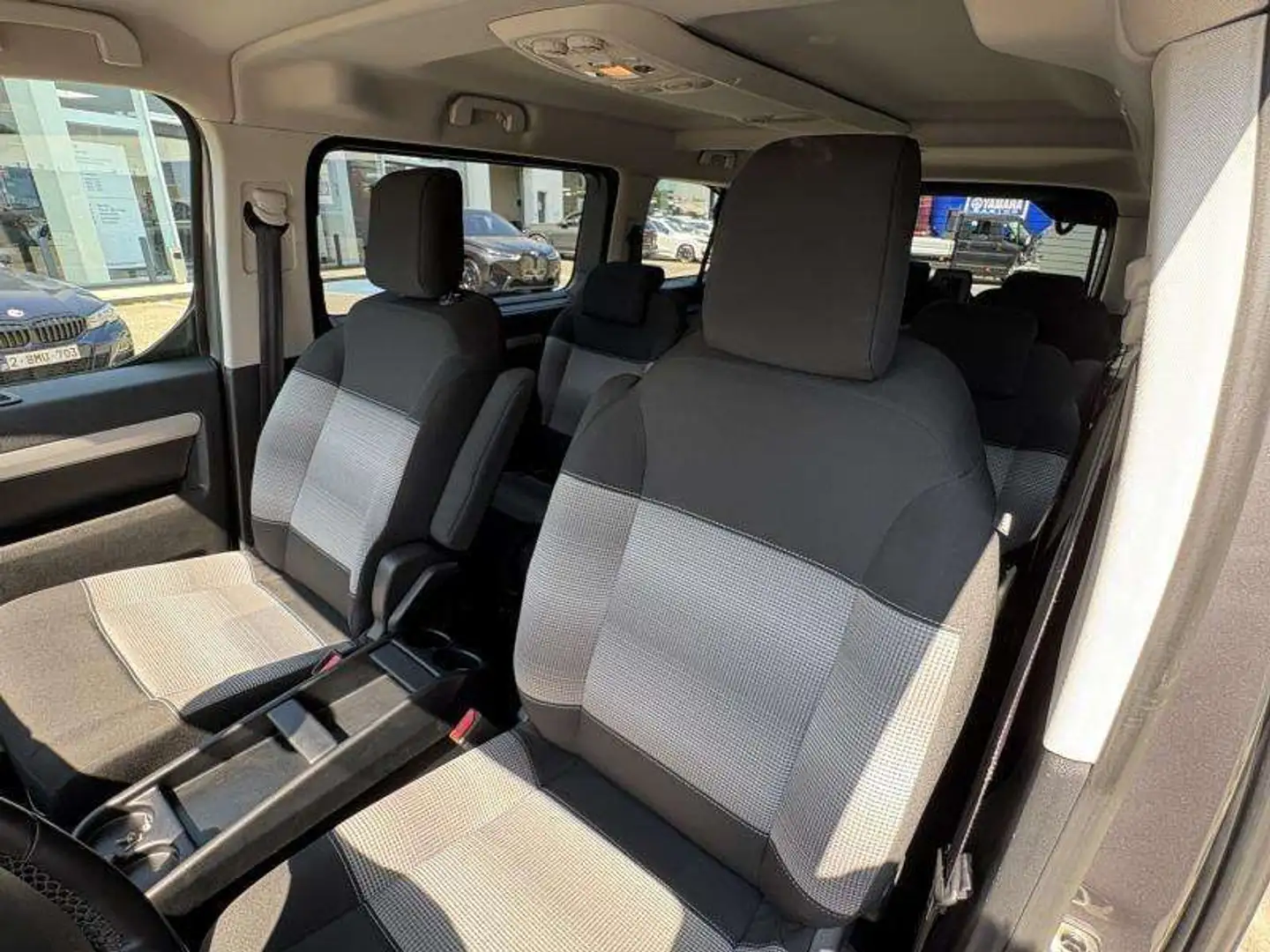 Citroen Spacetourer 2.0 HDi RIPCURL 8 places Gris - 2