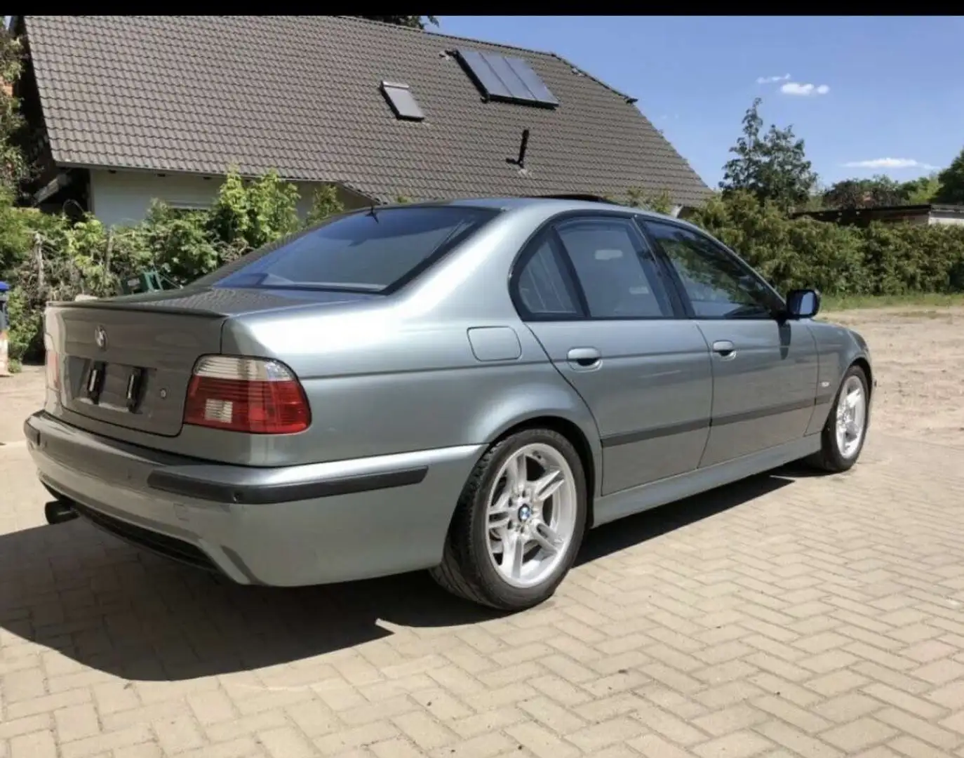 BMW 530 530iA m Paket Automatikgetriebe - 2