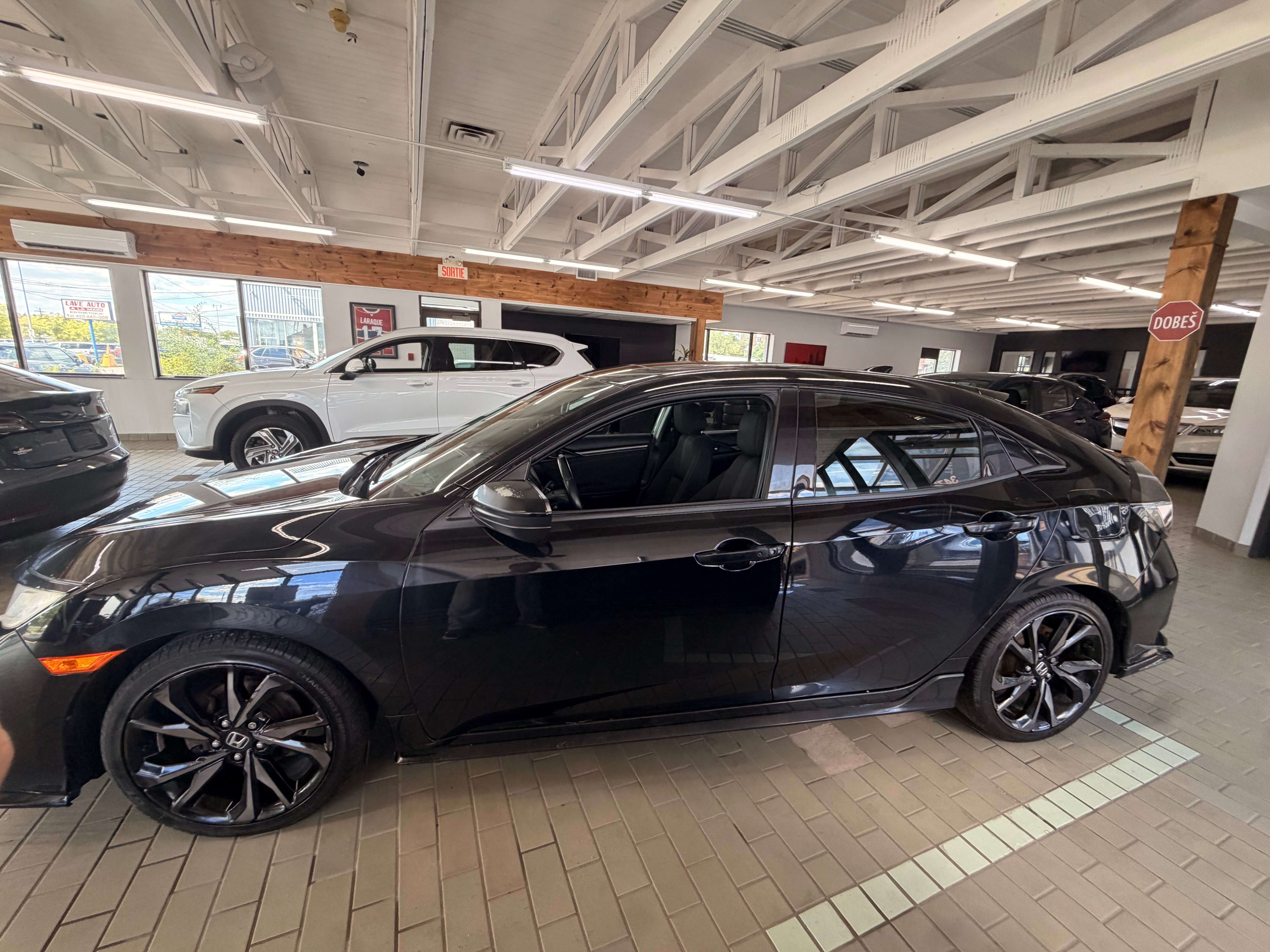 2019 Honda Civic Hatchback Sport - Image 2
