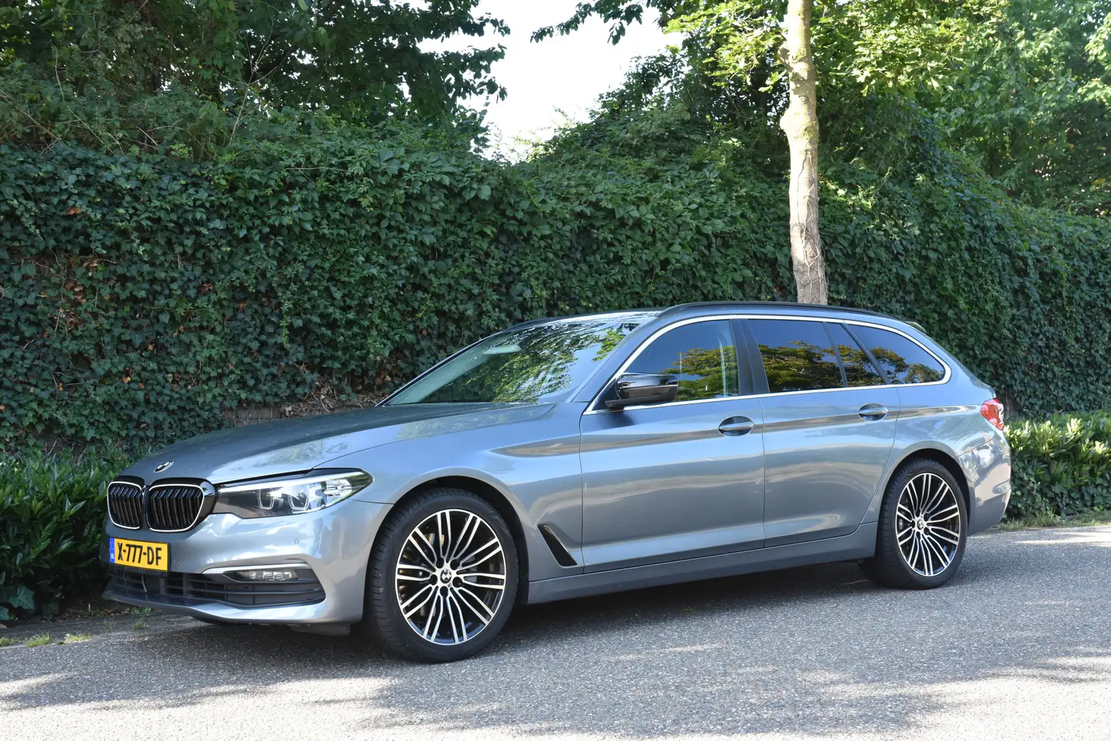 BMW 520 5-serie Touring 520i Executive Edition | CARPLAY | Gris - 2