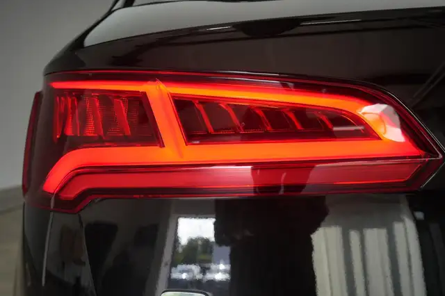 Audi Q5 view 15